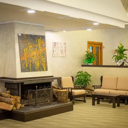 Sport & Il Bivacco Del Parco 3* 塔瓦娜