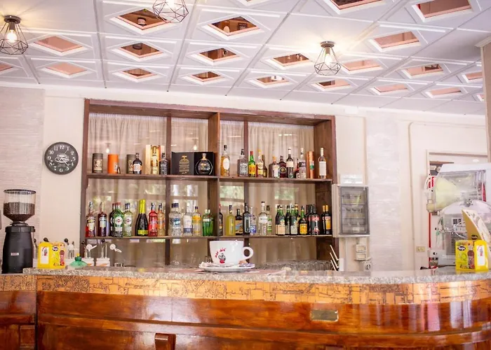 酒店 Sport & Il Bivacco Del Parco 3*