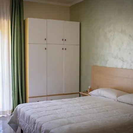 Hotel Sport & Il Bivacco Del Parco